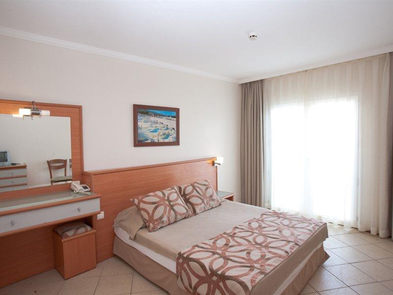 Royal Palm Beach Hotel Gümbet Buitenkant foto